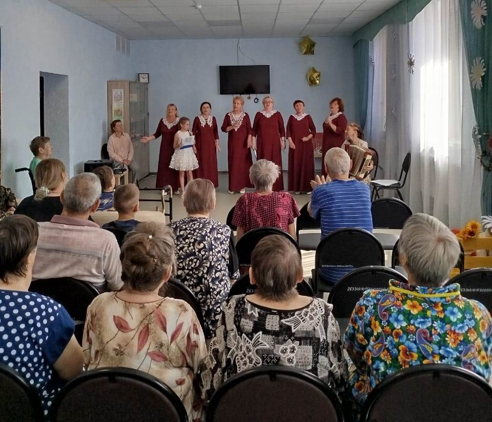 Праздничный концерт ко Дню семьи, любви и верности